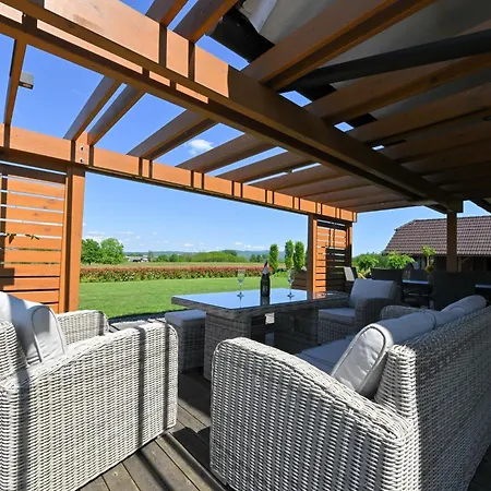 Ana * Borst (Metlika)